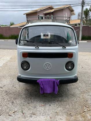 VOLKSWAGEN KOMBI 1.6 FURGÃO 8V GASOLINA 3P MANUAL VOLKSWAGEN KOMBI 1.6 FURGÃO 8V GASOLINA 3P MANUAL